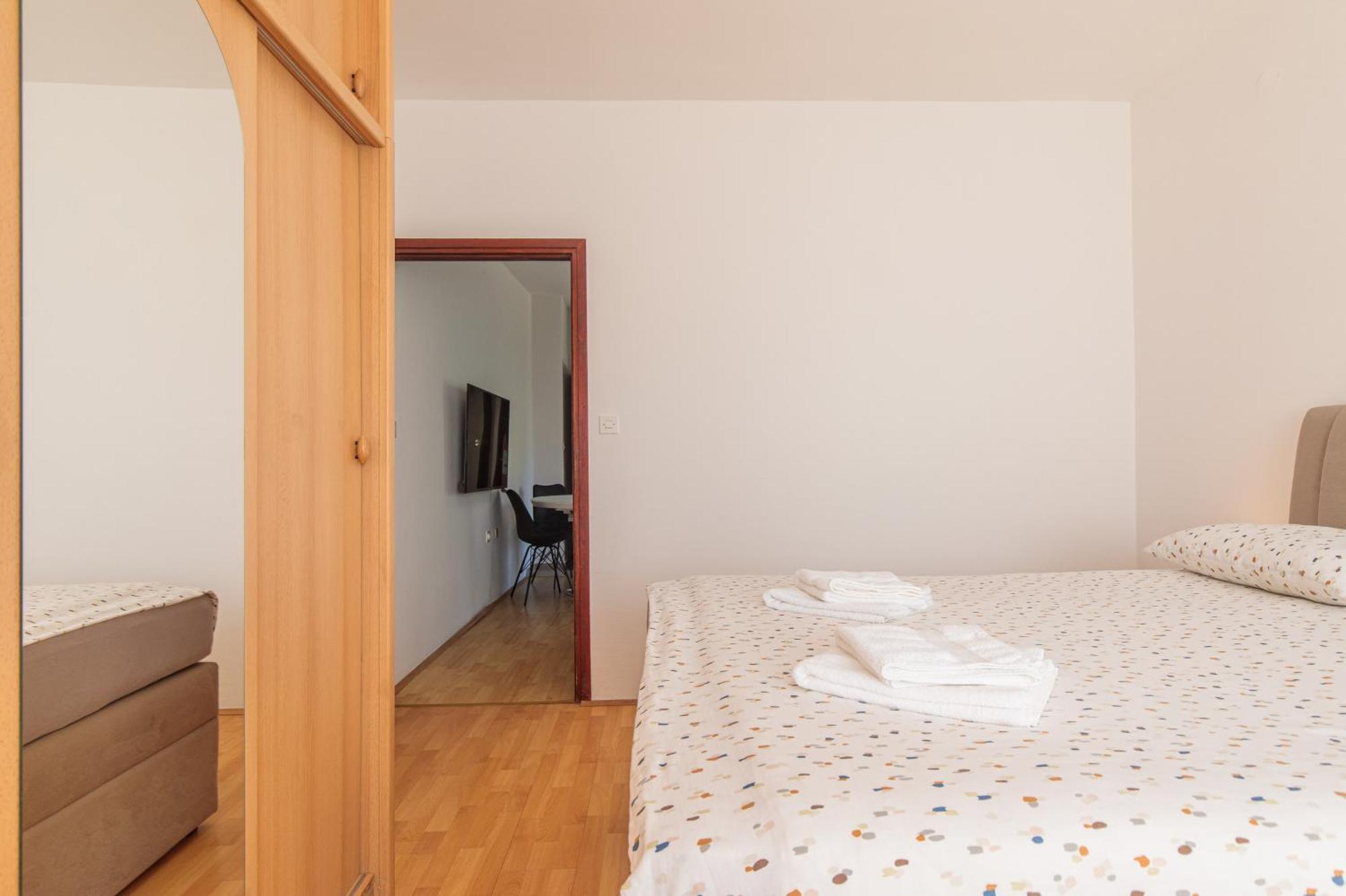 Apartament Sara