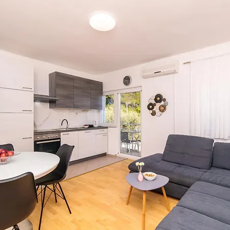 Apartman Sara Veglia Exterior foto