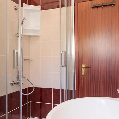 Apartman Sara Veglia Exterior foto