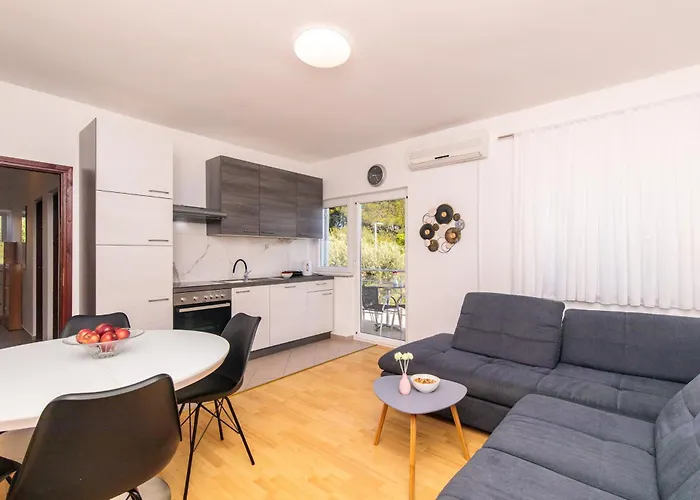 Apartman Sara