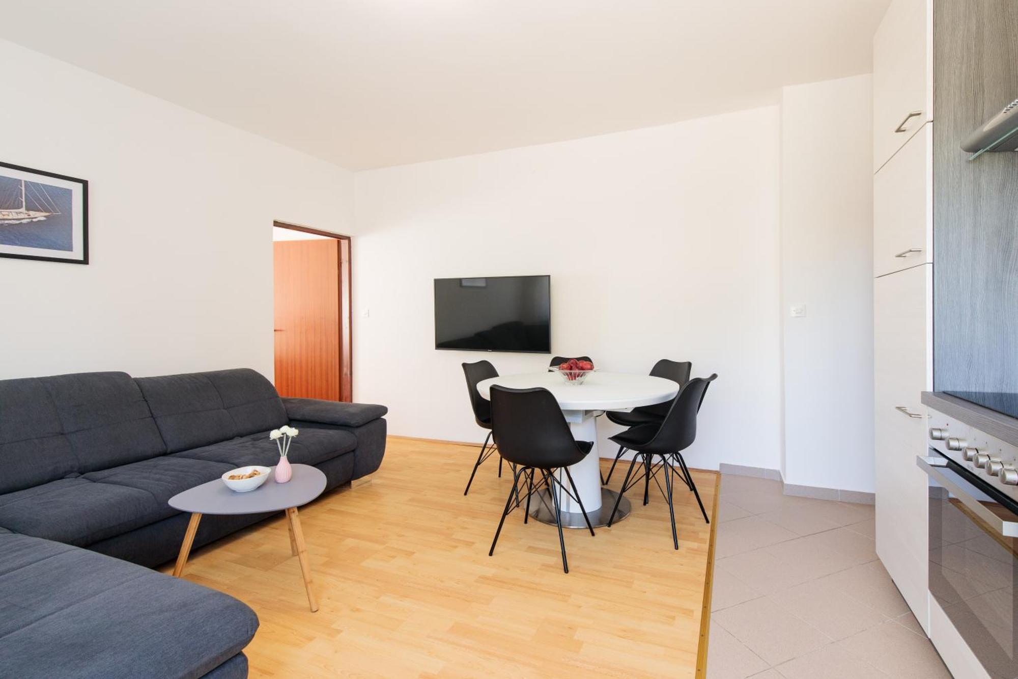 Apartment Sara